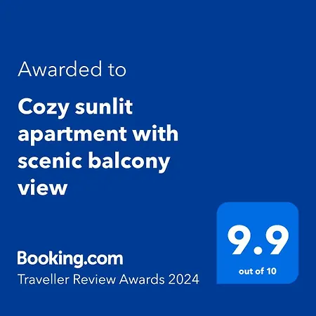 Apartman Cozy Sunlit With Scenic Balcony View Tirana